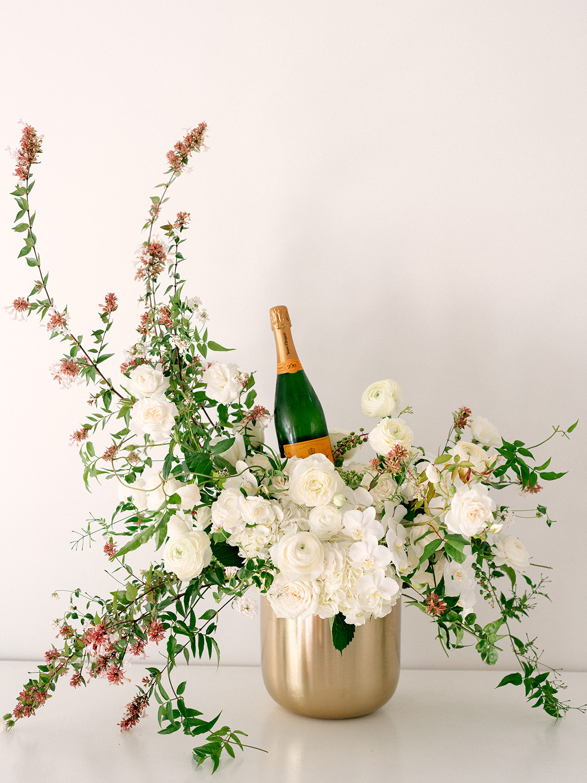 Roses And Champagne